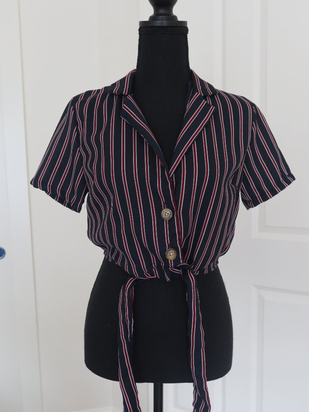 Women's Button Up Crop Top